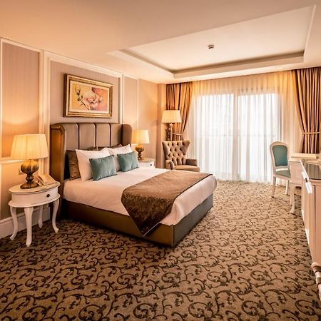 Vuni Palace Premium Hotel & Spa & Casino Beachfront Location ! Kyrenia  Exteriér fotografie
