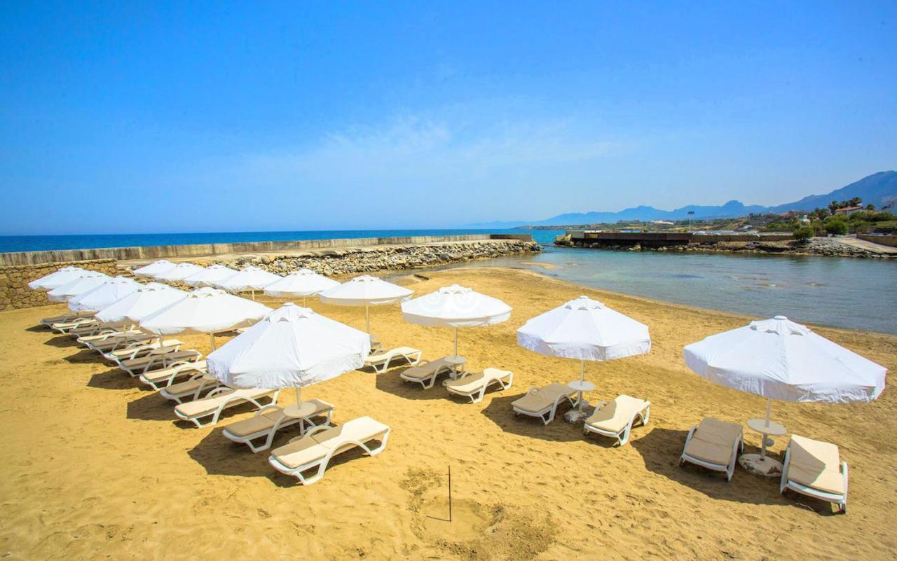 Vuni Palace Premium Hotel & Spa & Casino Beachfront Location ! Kyrenia  Exteriér fotografie